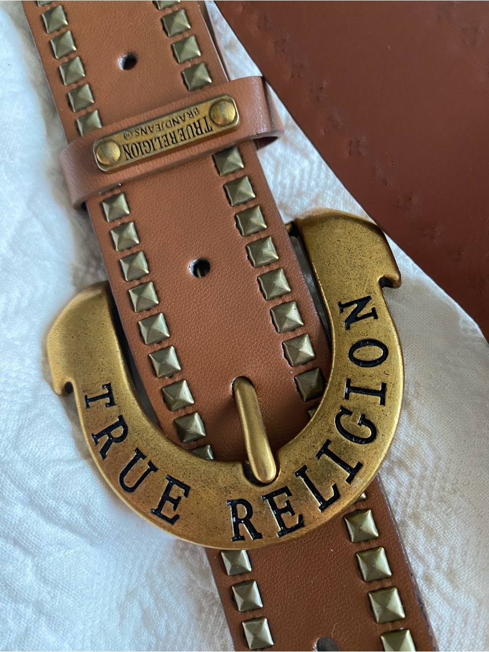 Gold Studded Western bLogo True Religion Tan Faux Leather Belt Horseshoe Y2K